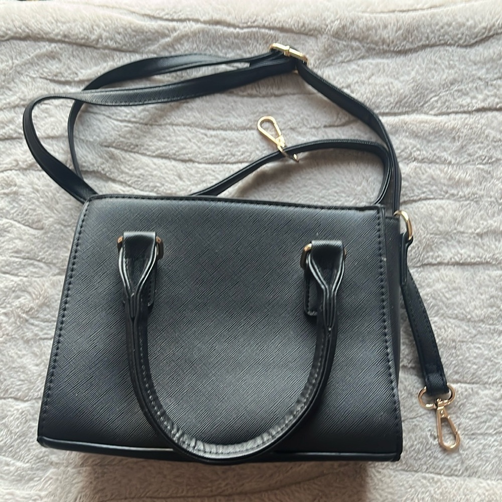Ardene small black crossbody purse